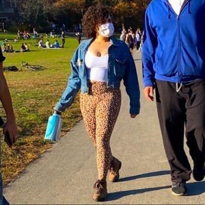 Meet your Posher, Evelee